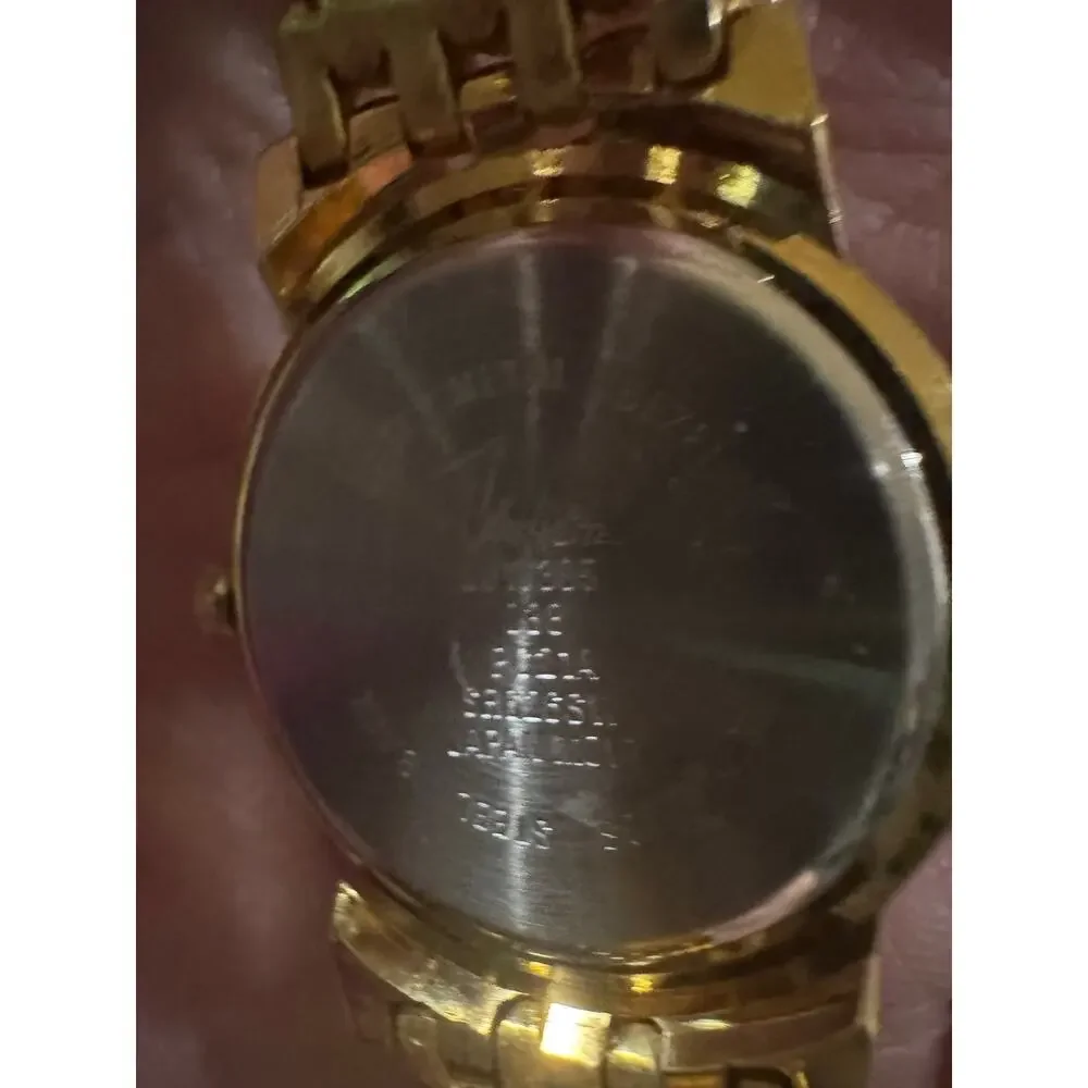 Vintage John Weitz Gold Tone Watch – Blue Dial | Quartz | Japan Movt